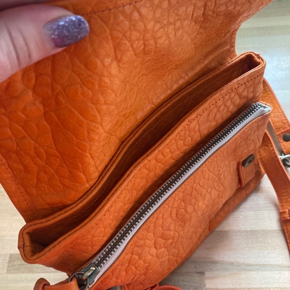 Purse - Picture 4 of 7